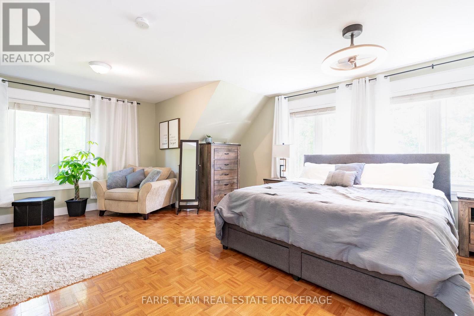 2 Forest Wood Lane, Oro-Medonte, Ontario  L0L 1T0 - Photo 15 - S12368945