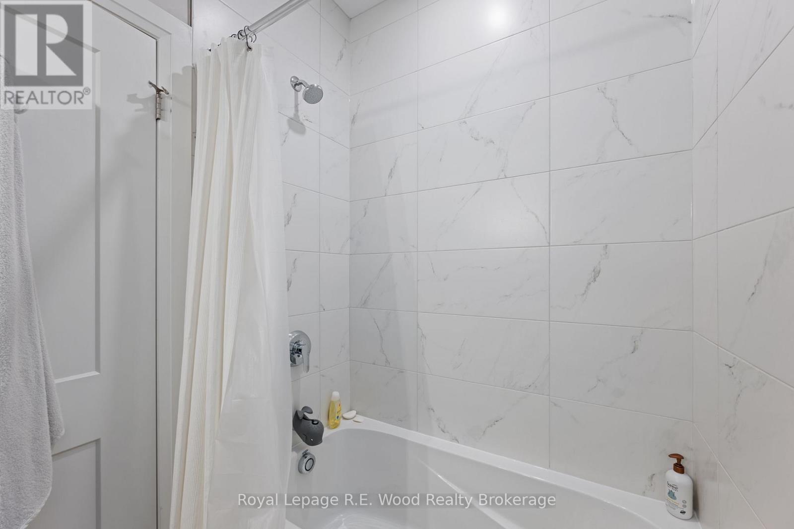 32 - 63 Compass Trail, Central Elgin, Ontario  N5L 0B4 - Photo 10 - X12369063