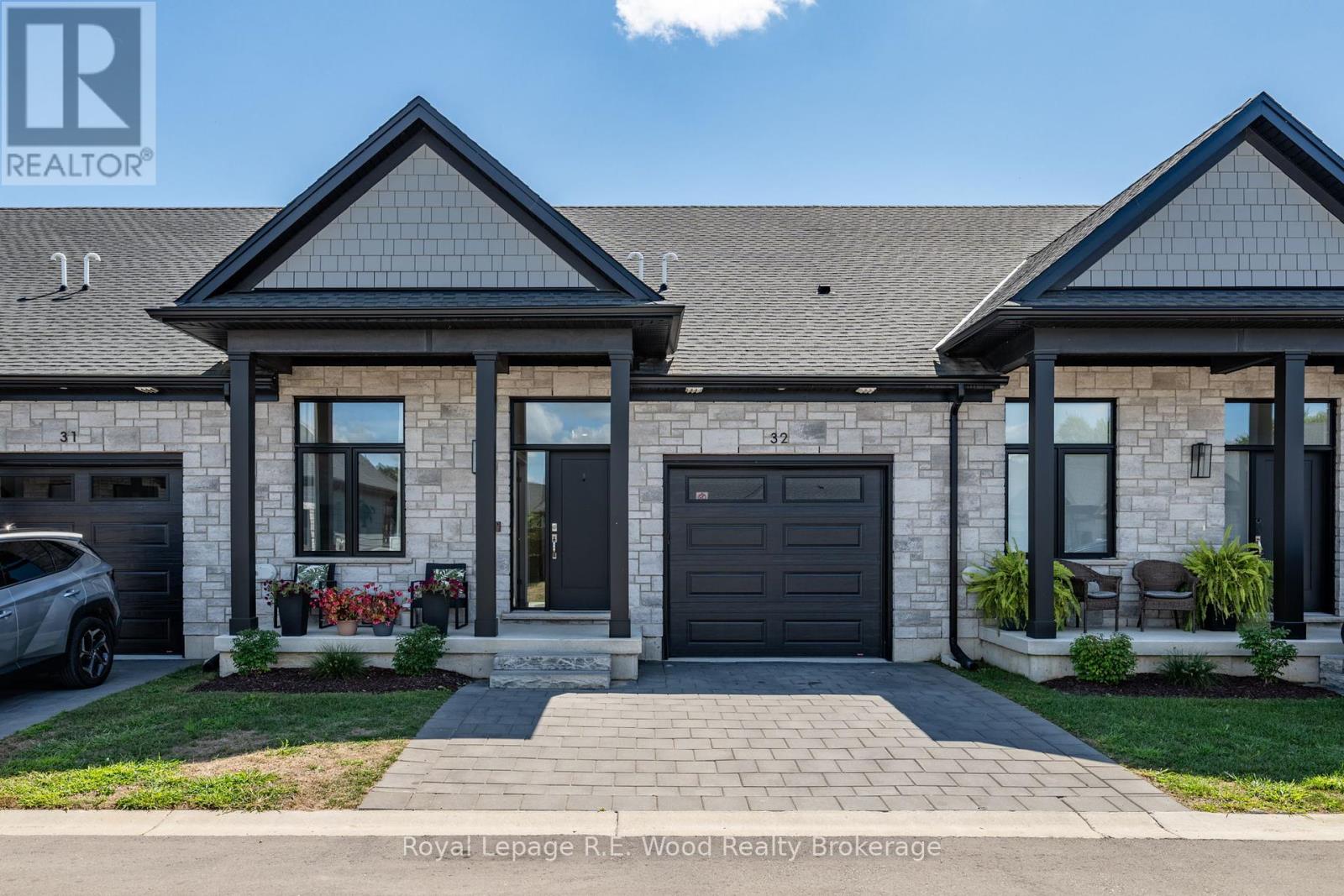32 - 63 Compass Trail, Central Elgin, Ontario  N5L 0B4 - Photo 2 - X12369063