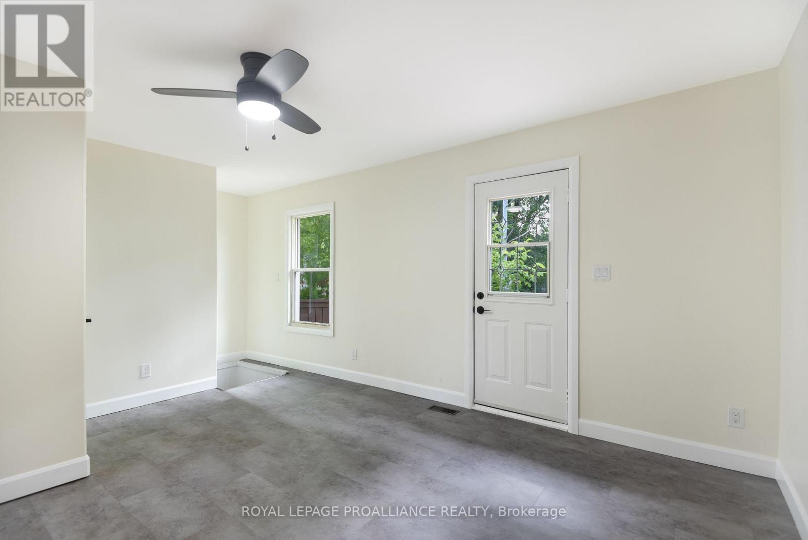 11 Broadway Avenue, Brockville, Ontario  K6V 1T9 - Photo 19 - X12368971