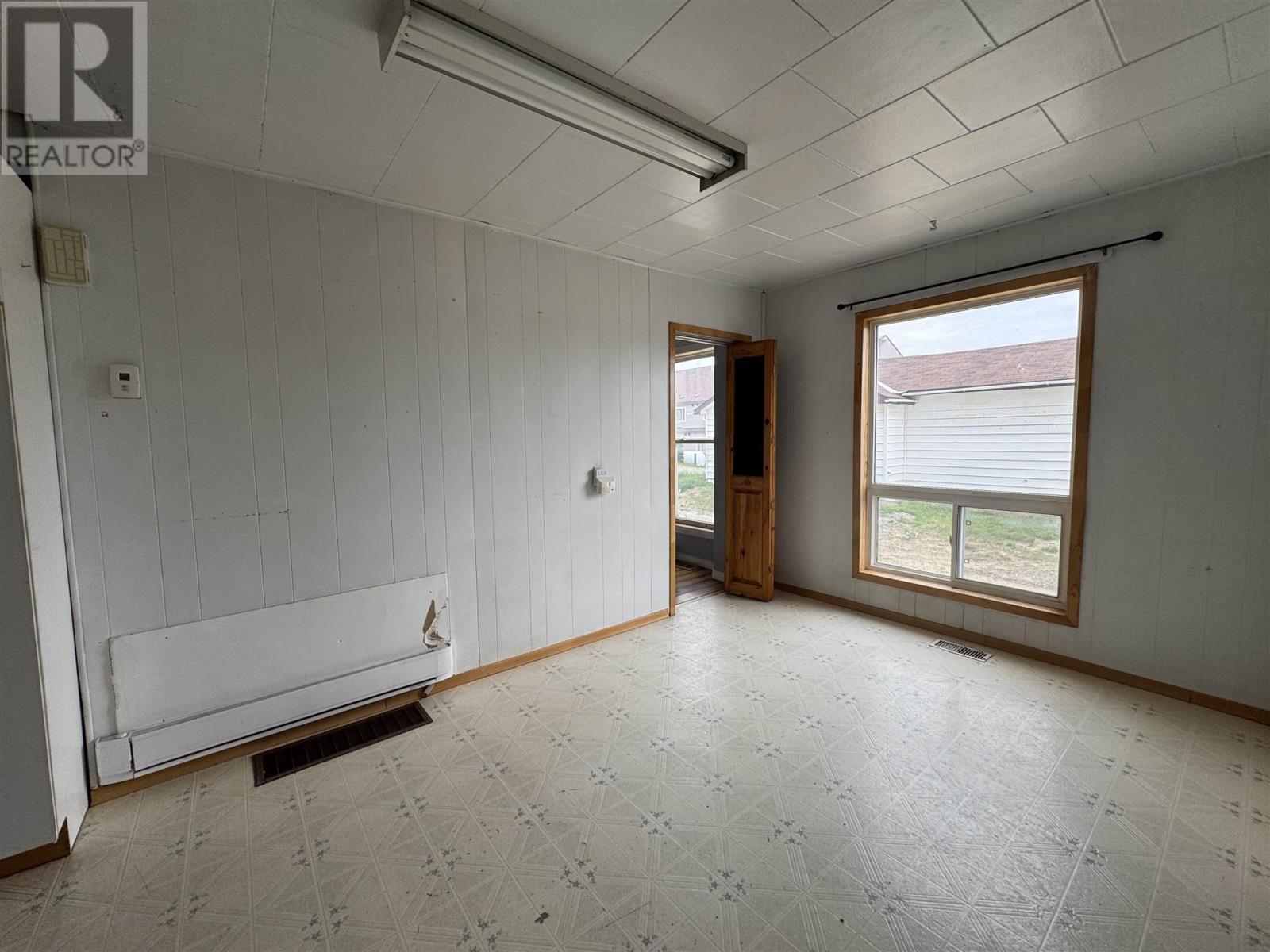 162 Martel Rd, Chapleau, Ontario  P0M 1K0 - Photo 10 - SM252094