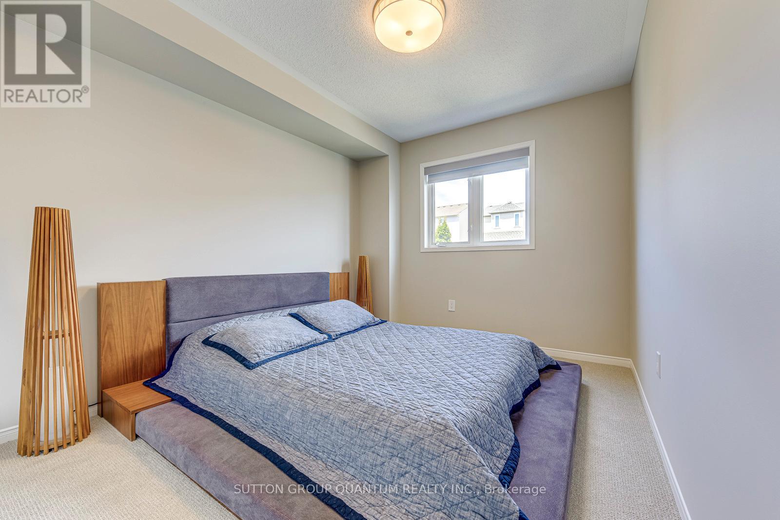 215 Roxton Road, Oakville, Ontario  L6H 6M9 - Photo 30 - W12368928
