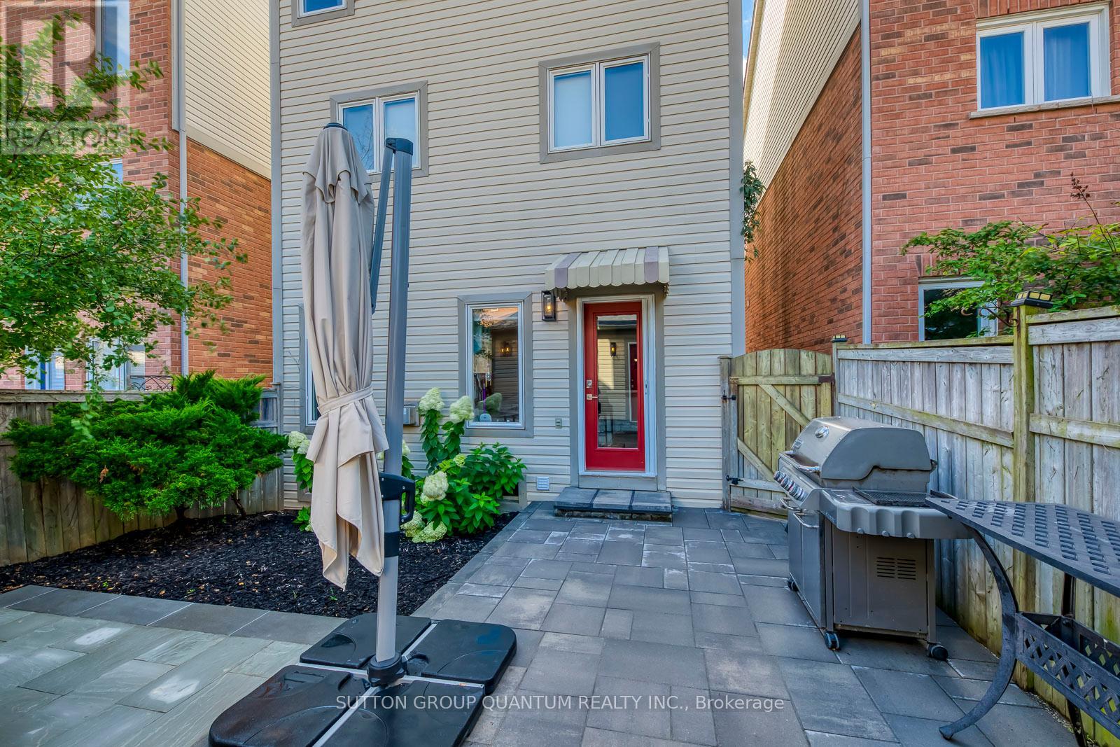 215 Roxton Road, Oakville, Ontario  L6H 6M9 - Photo 48 - W12368928
