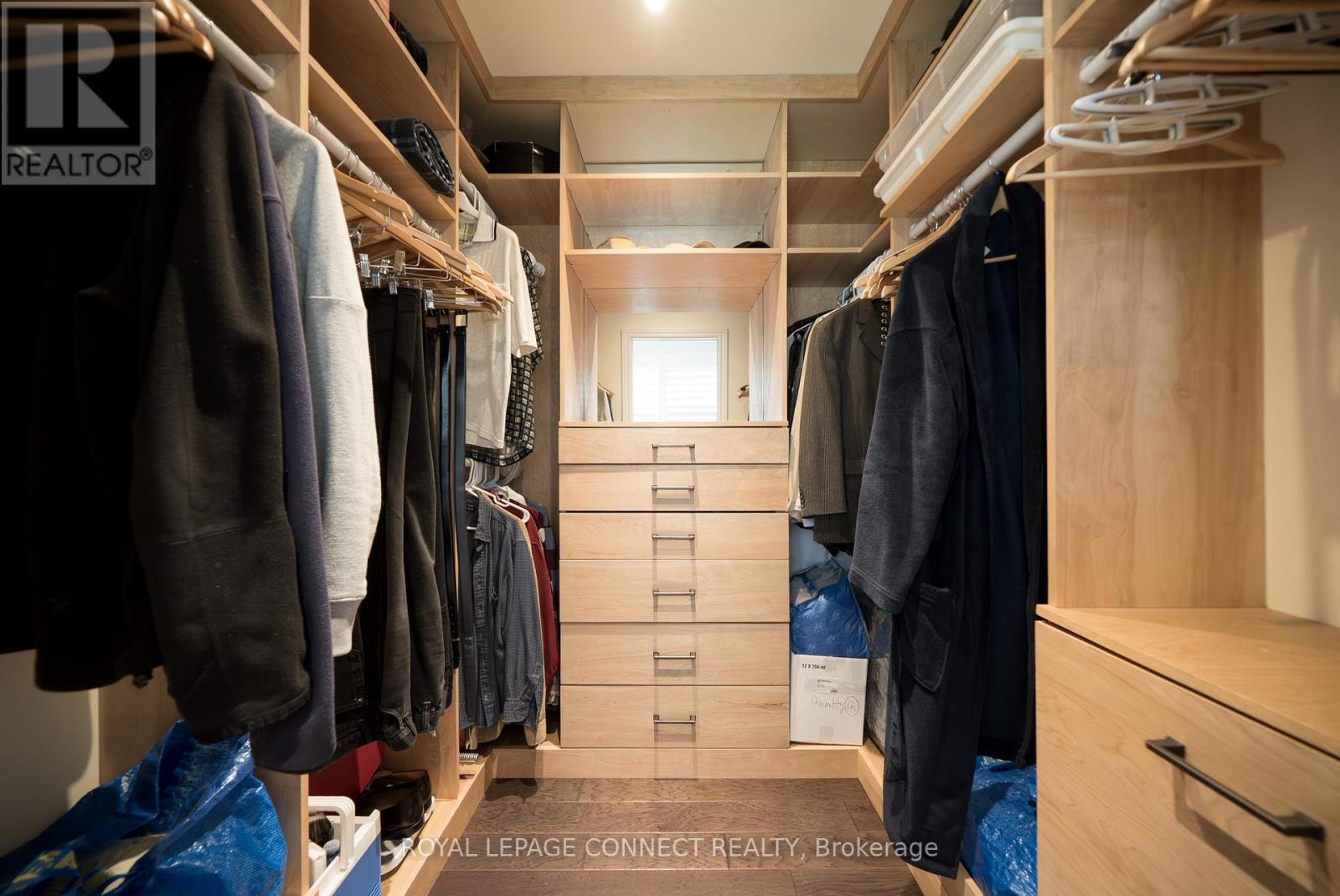 338 Sawyer Road, Oakville, Ontario  L6L 3N7 - Photo 22 - W12368956