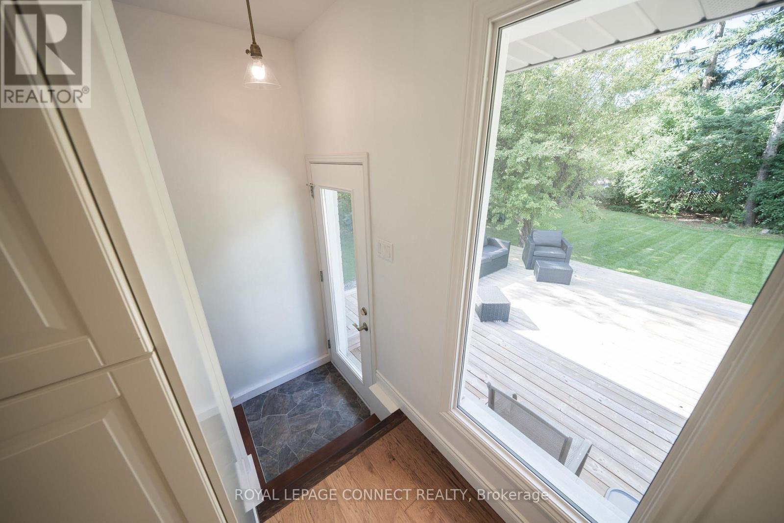 338 Sawyer Road, Oakville, Ontario  L6L 3N7 - Photo 25 - W12368956