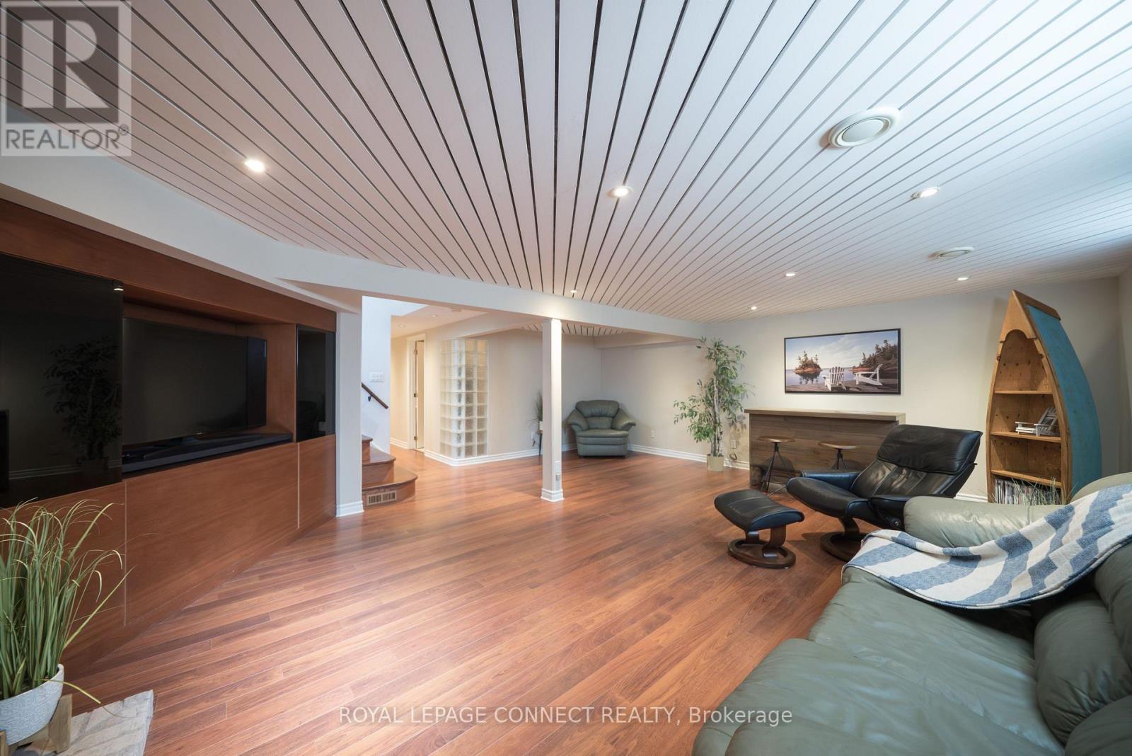 338 Sawyer Road, Oakville, Ontario  L6L 3N7 - Photo 27 - W12368956