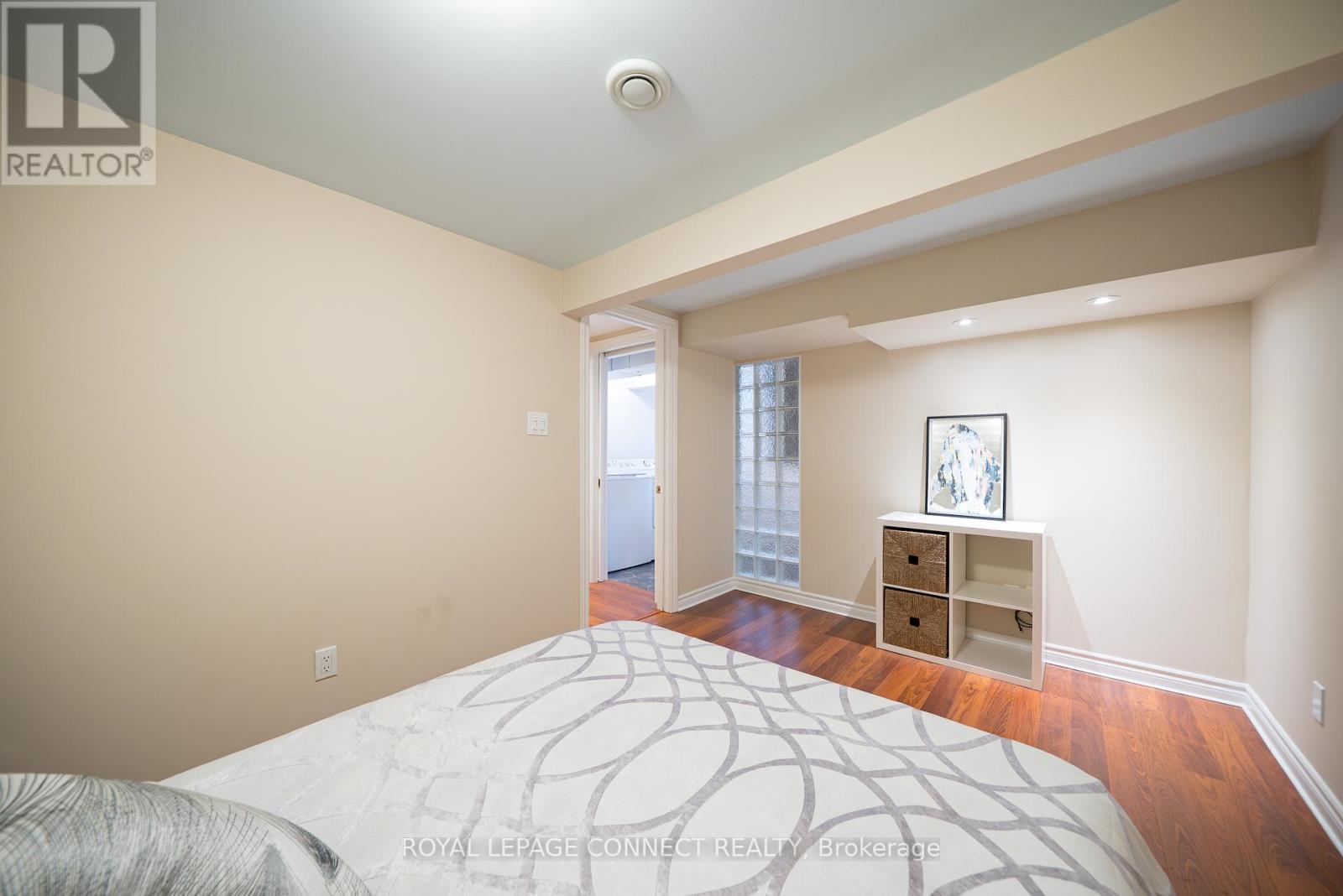 338 Sawyer Road, Oakville, Ontario  L6L 3N7 - Photo 30 - W12368956