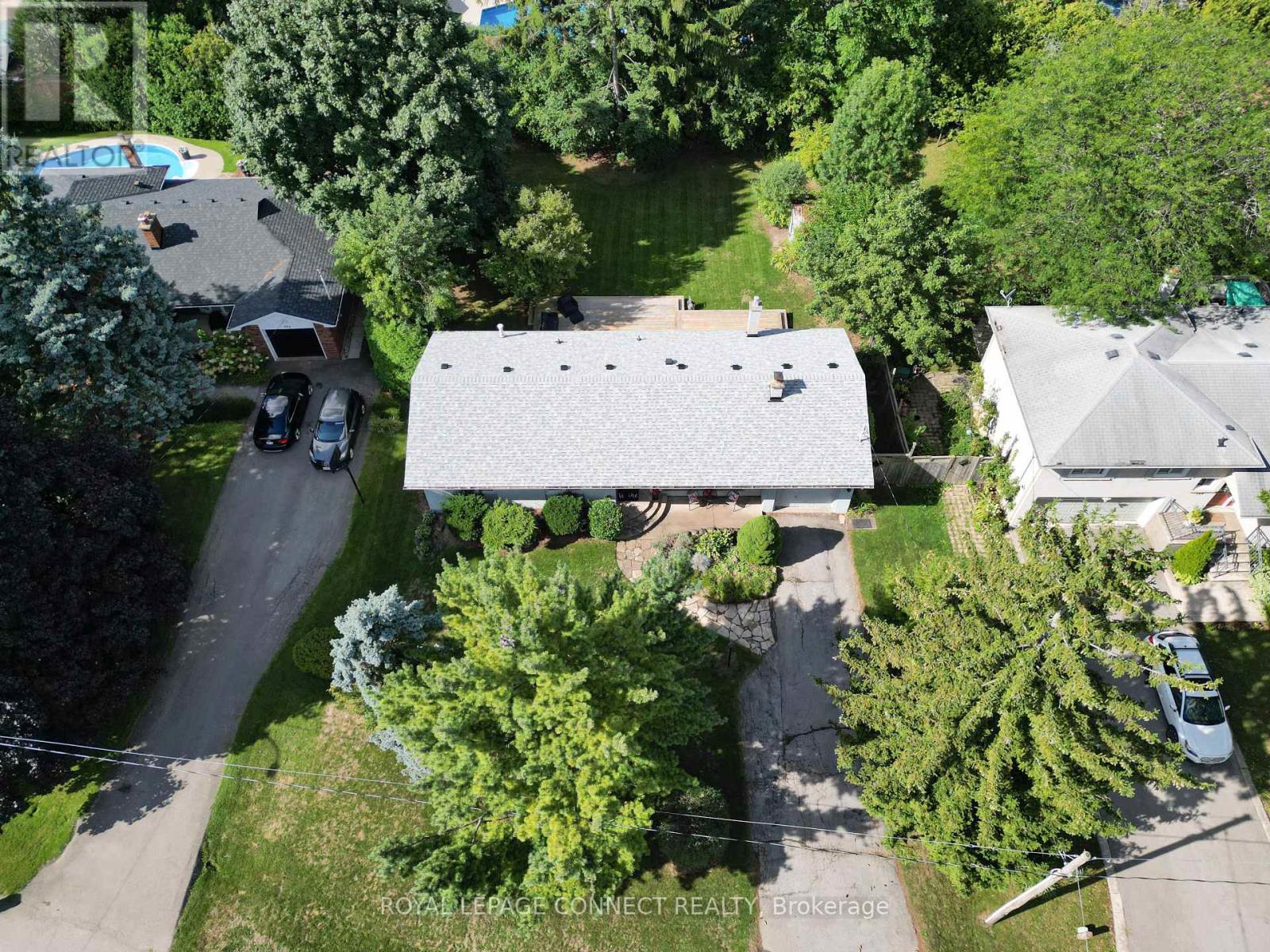 338 Sawyer Road, Oakville, Ontario  L6L 3N7 - Photo 45 - W12368956