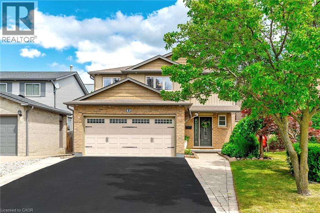 17 TAMI Crescent, Grimsby, Ontario