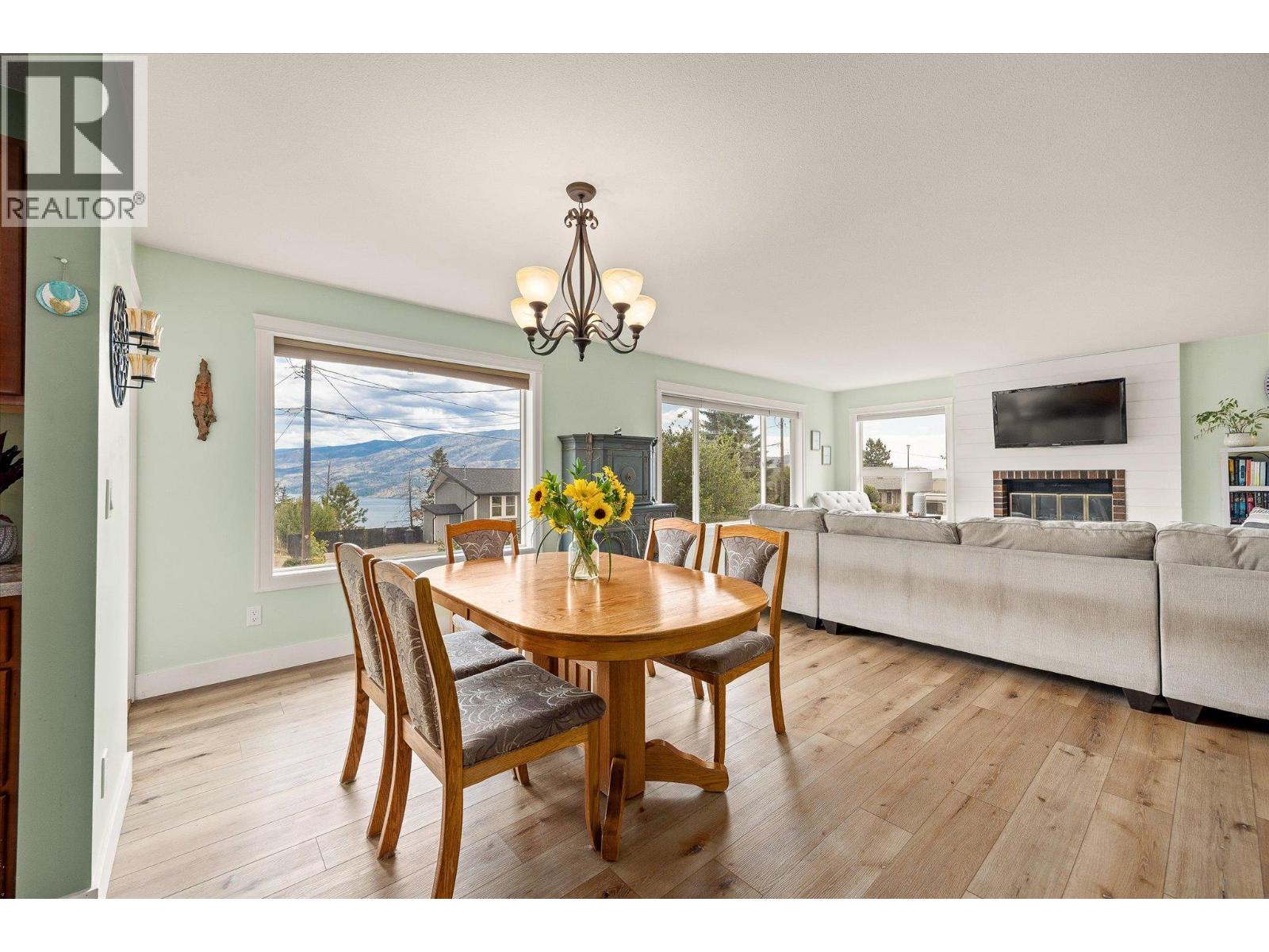 5749 Mackenzie Road, Peachland, British Columbia  V0H 1X4 - Photo 10 - 10361023