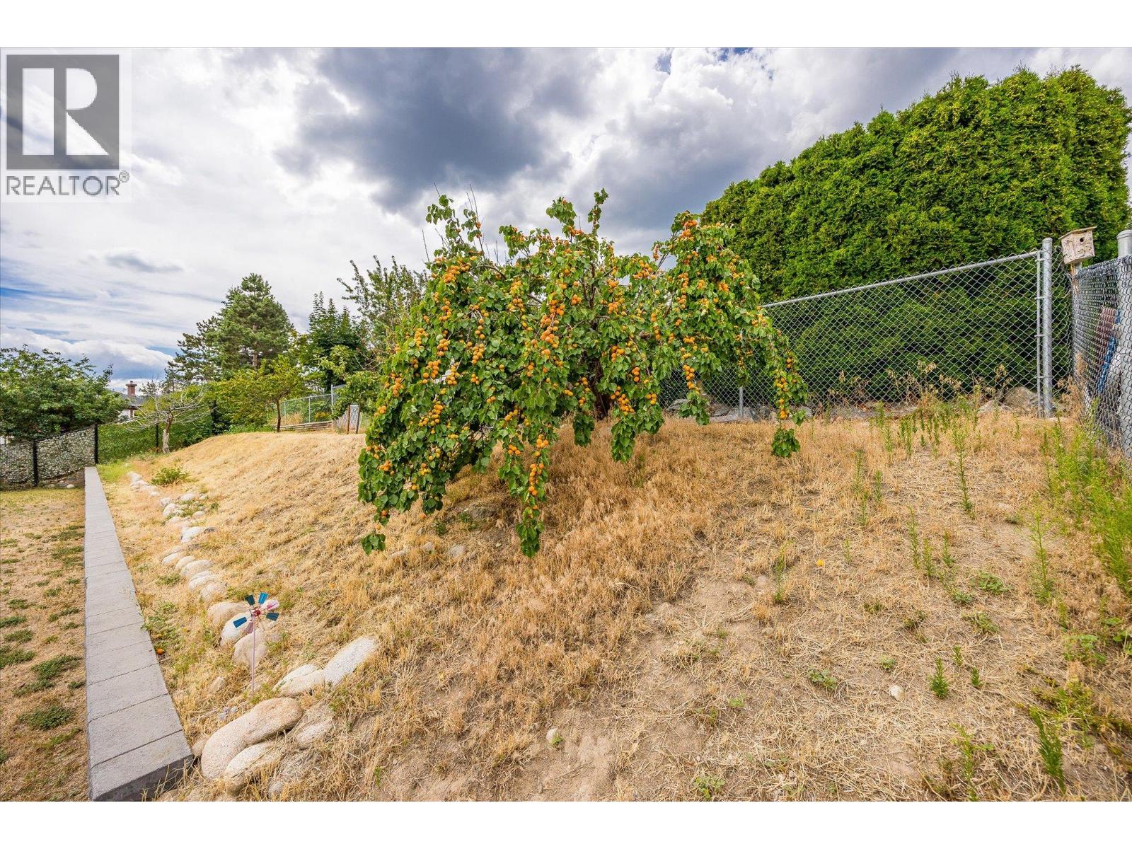 5749 Mackenzie Road, Peachland, British Columbia  V0H 1X4 - Photo 43 - 10361023