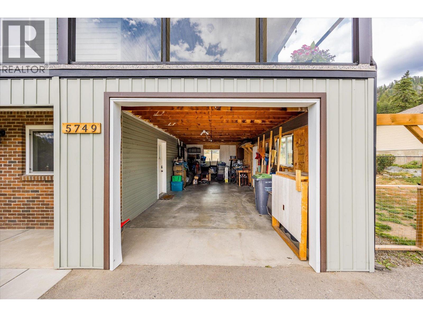 5749 Mackenzie Road, Peachland, British Columbia  V0H 1X4 - Photo 48 - 10361023