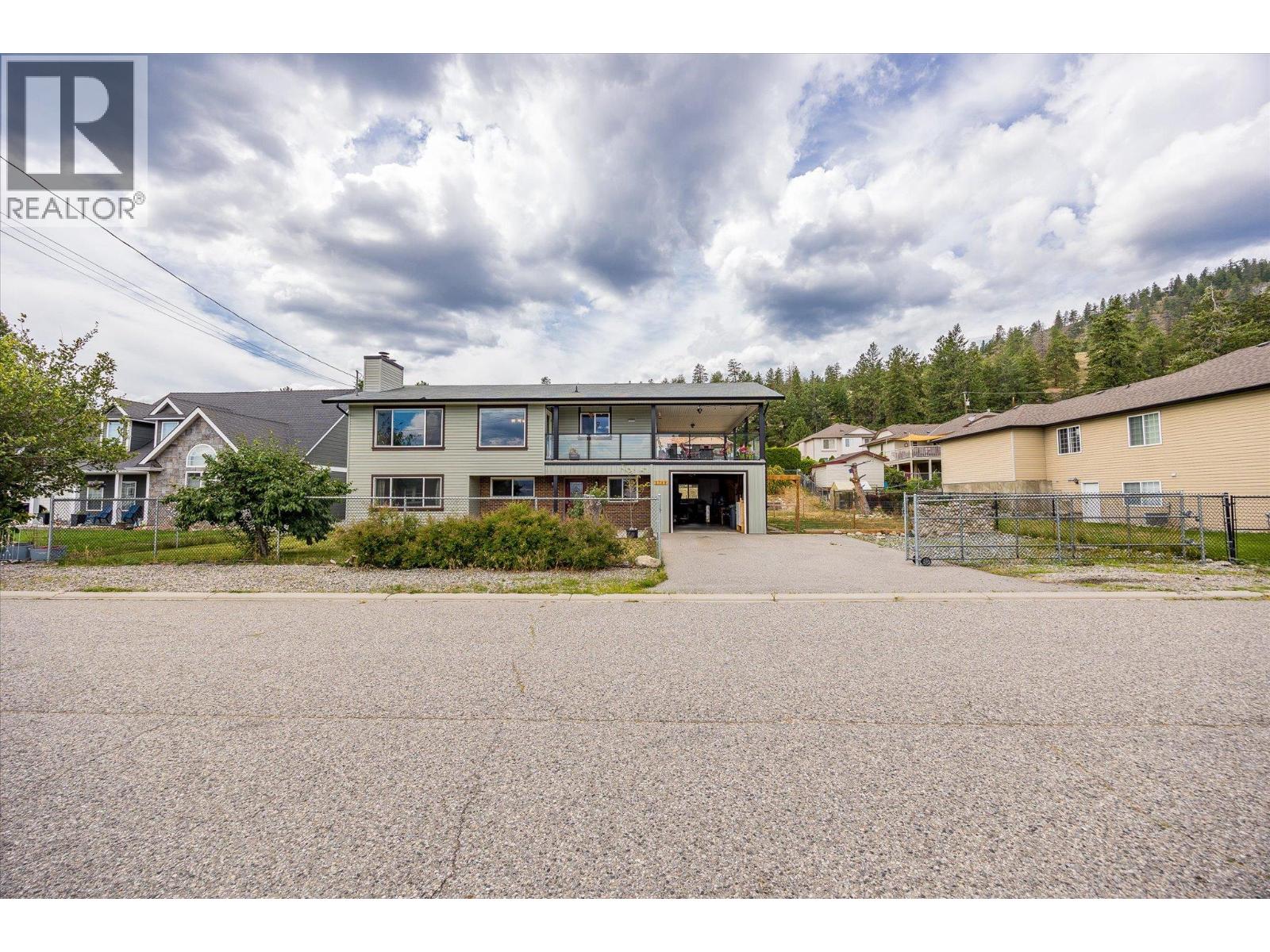 5749 Mackenzie Road, Peachland, British Columbia  V0H 1X4 - Photo 51 - 10361023