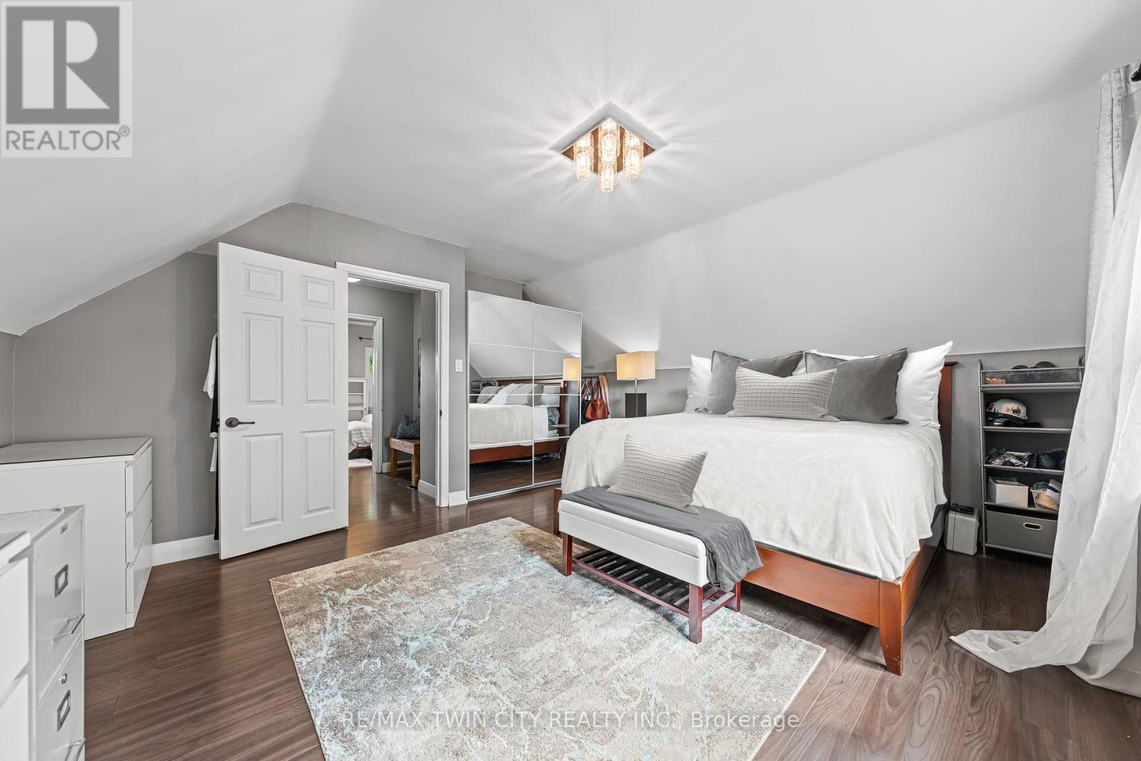 854 Guelph Street, Kitchener, Ontario  N2H 5Z5 - Photo 24 - X12368909