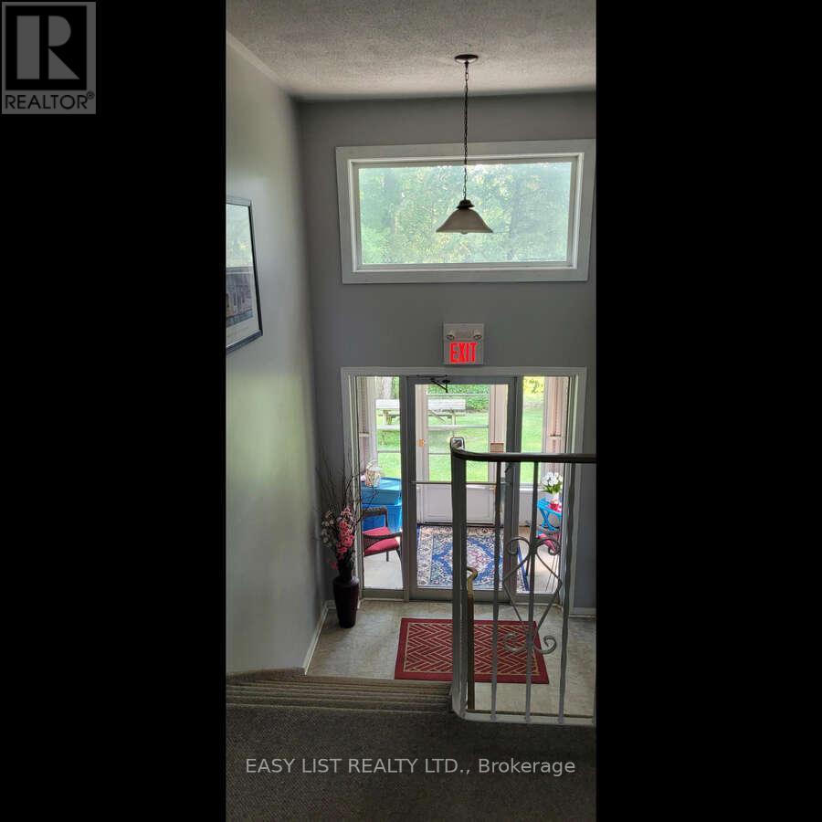 520 Main Street, Melancthon, Ontario  L0N 1S6 - Photo 11 - X12368943