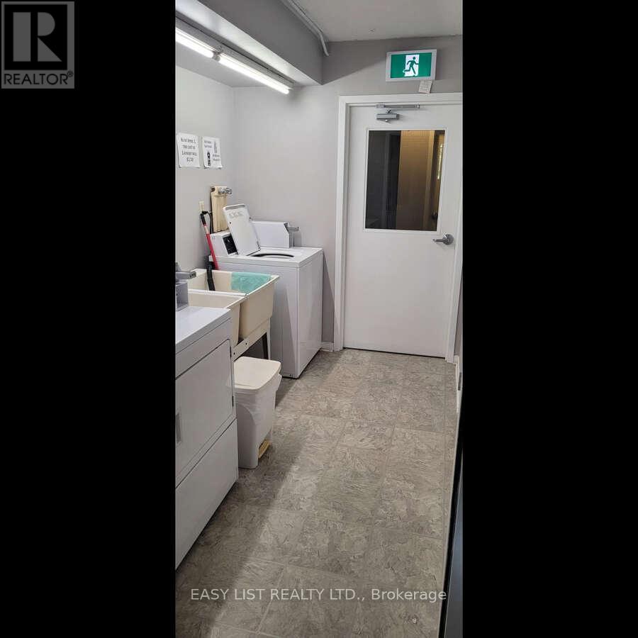 520 Main Street, Melancthon, Ontario  L0N 1S6 - Photo 16 - X12368943