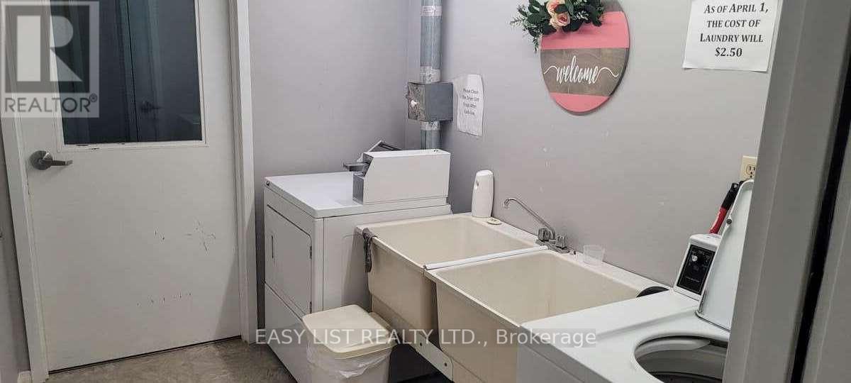 520 Main Street, Melancthon, Ontario  L0N 1S6 - Photo 22 - X12368943