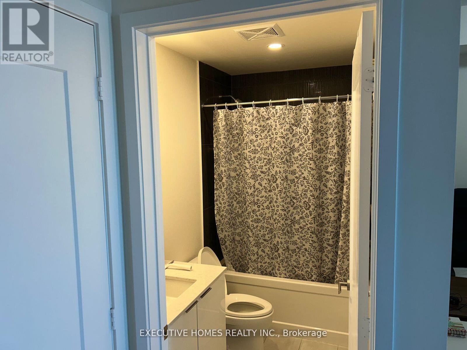 4806 - 28 Freeland Street, Toronto, Ontario  M5E 0E3 - Photo 10 - C12369004