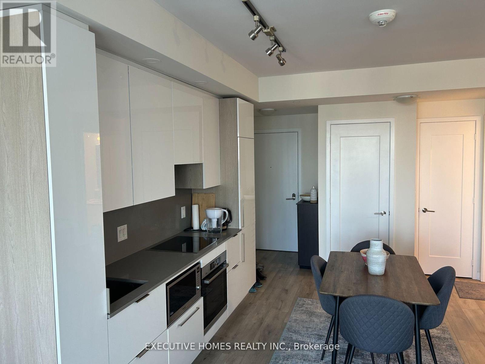 4806 - 28 Freeland Street, Toronto, Ontario  M5E 0E3 - Photo 6 - C12369004