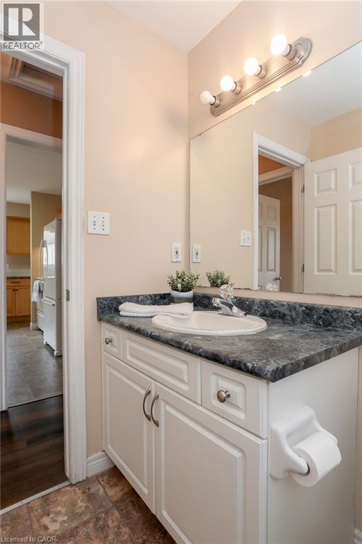 11 Goldenrod Court, St. Thomas, Ontario  N5P 4M7 - Photo 16 - 40742689