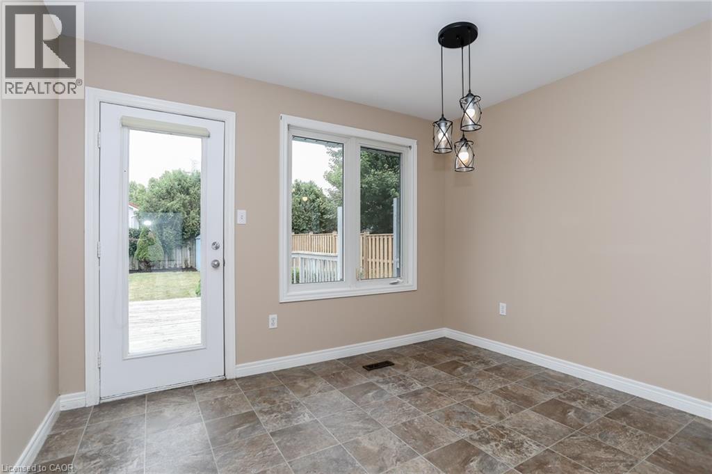 11 Goldenrod Court, St. Thomas, Ontario  N5P 4M7 - Photo 10 - 40742689