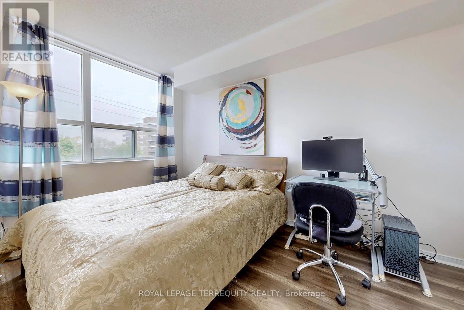 213 - 7398 Yonge Street, Vaughan, Ontario  L4J 8J2 - Photo 18 - N12369048