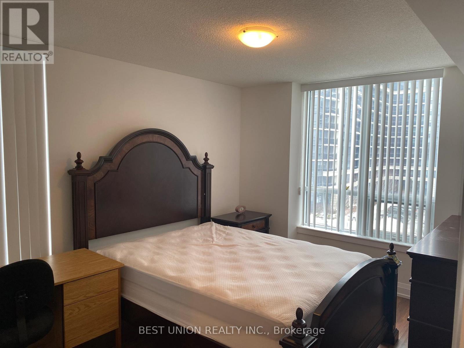 523 - 370 Highway 7 Avenue E, Richmond Hill, Ontario  L4B 1A7 - Photo 6 - N12369059
