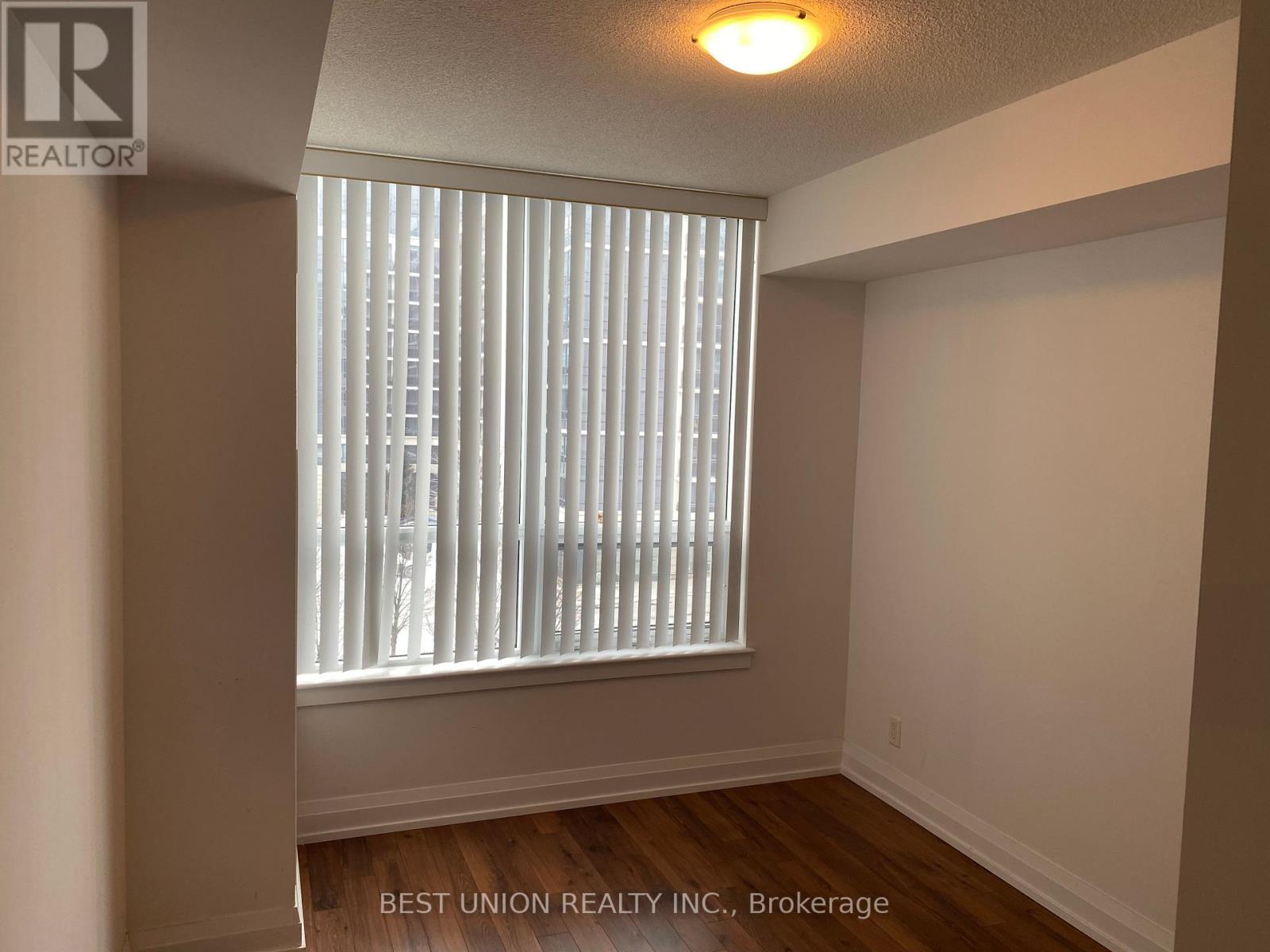 523 - 370 Highway 7 Avenue E, Richmond Hill, Ontario  L4B 1A7 - Photo 7 - N12369059