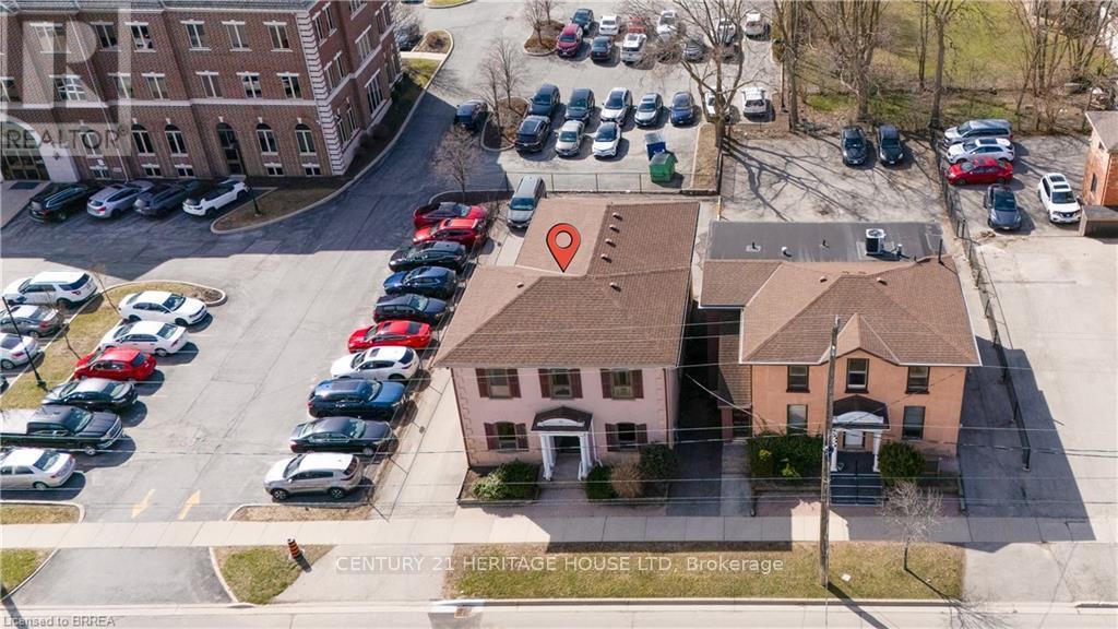75 Chatham Street, Brant, Ontario  N3T 2P2 - Photo 6 - X12369022