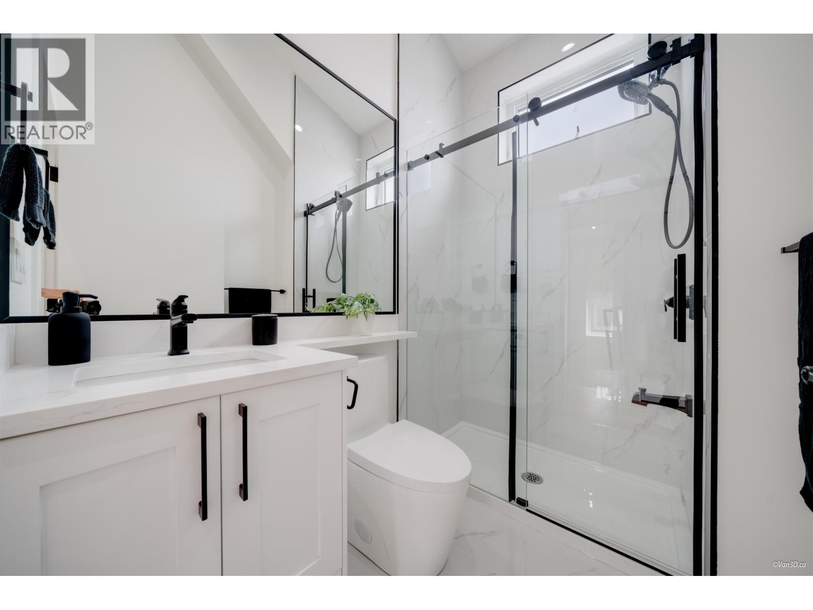 1 4463 Walden Street, Vancouver, British Columbia  V5V 3S4 - Photo 34 - R3041267
