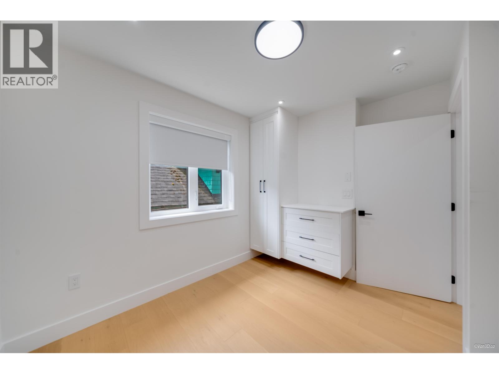 2 4463 Walden Street, Vancouver, British Columbia  V5V 3S4 - Photo 21 - R3041269