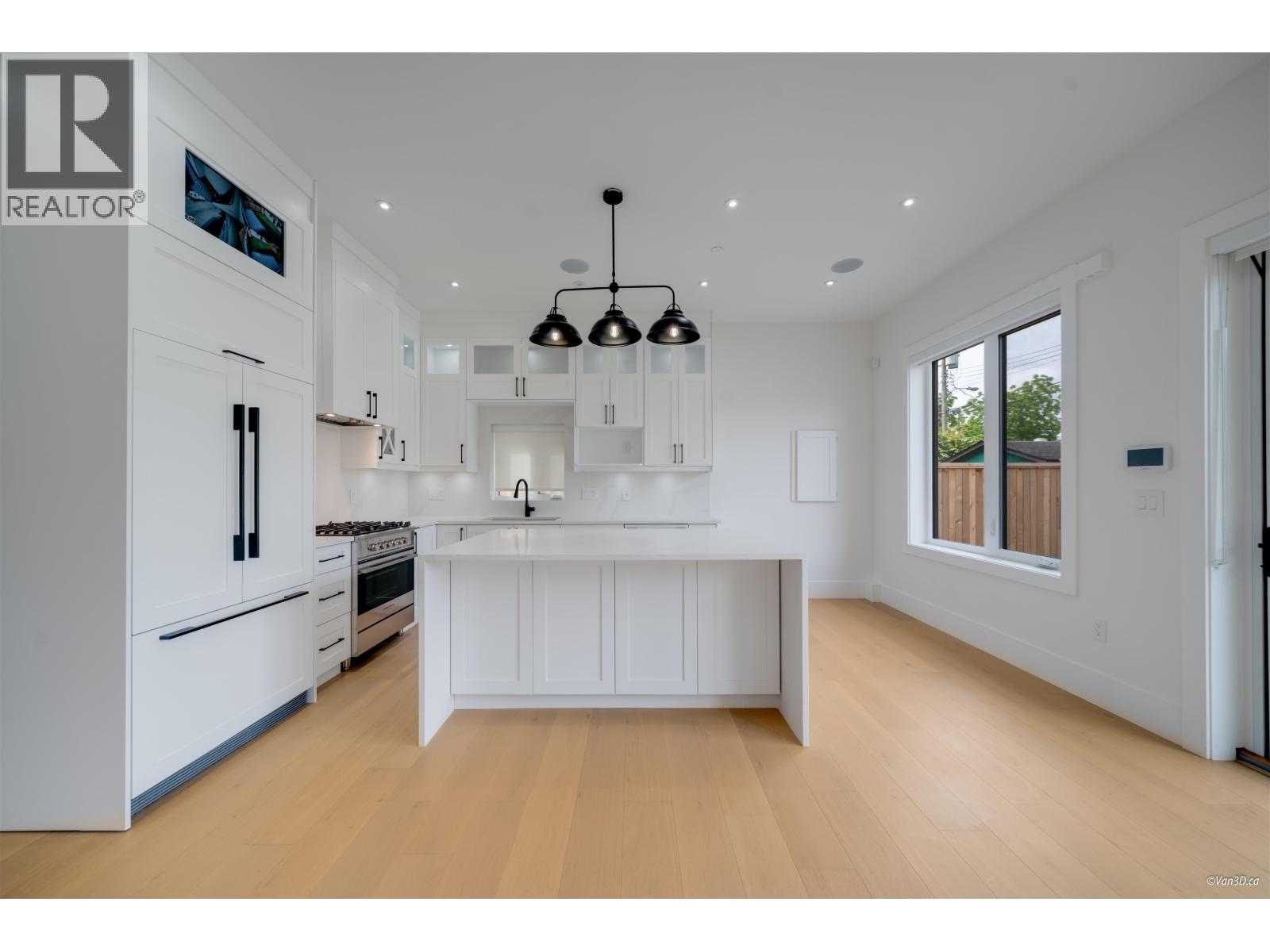 2 4463 Walden Street, Vancouver, British Columbia  V5V 3S4 - Photo 7 - R3041269