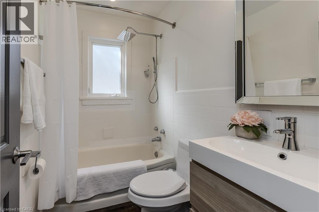 936 Harvey Place, Burlington, Ontario  L7T 3G1 - Photo 19 - 40762845