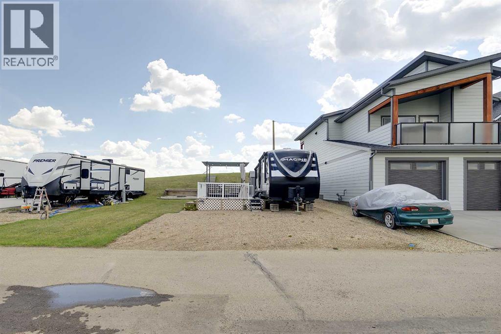 6116, 25054 South Pine Lake Road, Rural Red Deer County, Alberta  T0M 1R0 - Photo 2 - A2222482