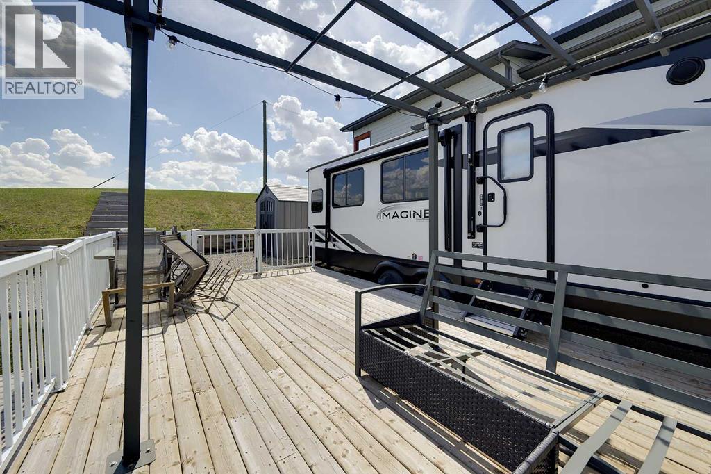 6116, 25054 South Pine Lake Road, Rural Red Deer County, Alberta  T0M 1R0 - Photo 5 - A2222482