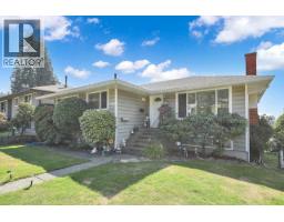 203 E 26th Street, North Vancouver, Ca
