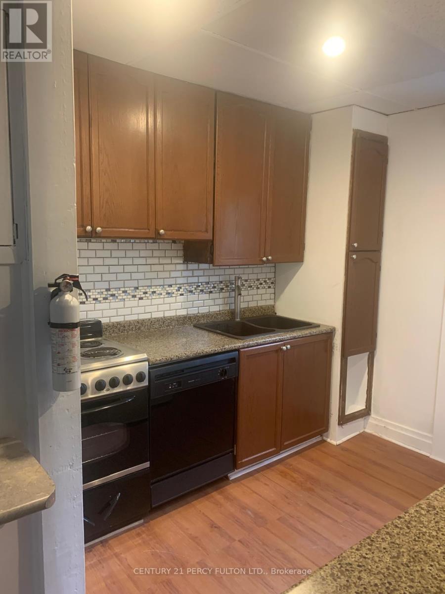 541 Aylmer Street N, Peterborough Central, Ontario  K9H 3W6 - Photo 15 - X12248721