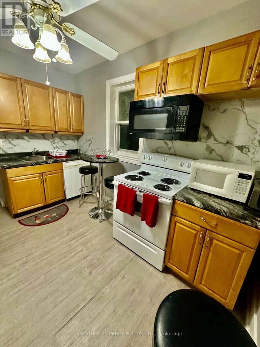 541 Aylmer Street N, Peterborough Central, Ontario  K9H 3W6 - Photo 47 - X12248721