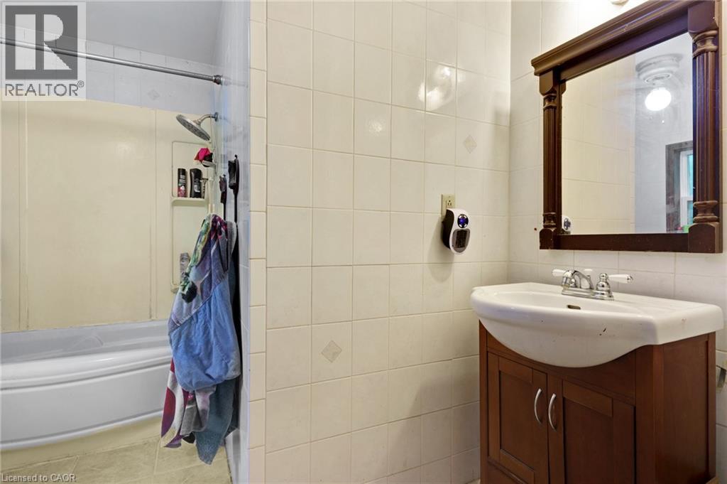 1374 5th Concession Road West, Flamborough, Ontario  L0R 2H2 - Photo 13 - 40764341