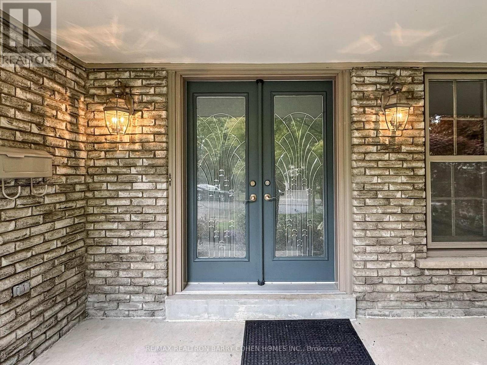 Property at 69 TANBARK CRESCENT image 3