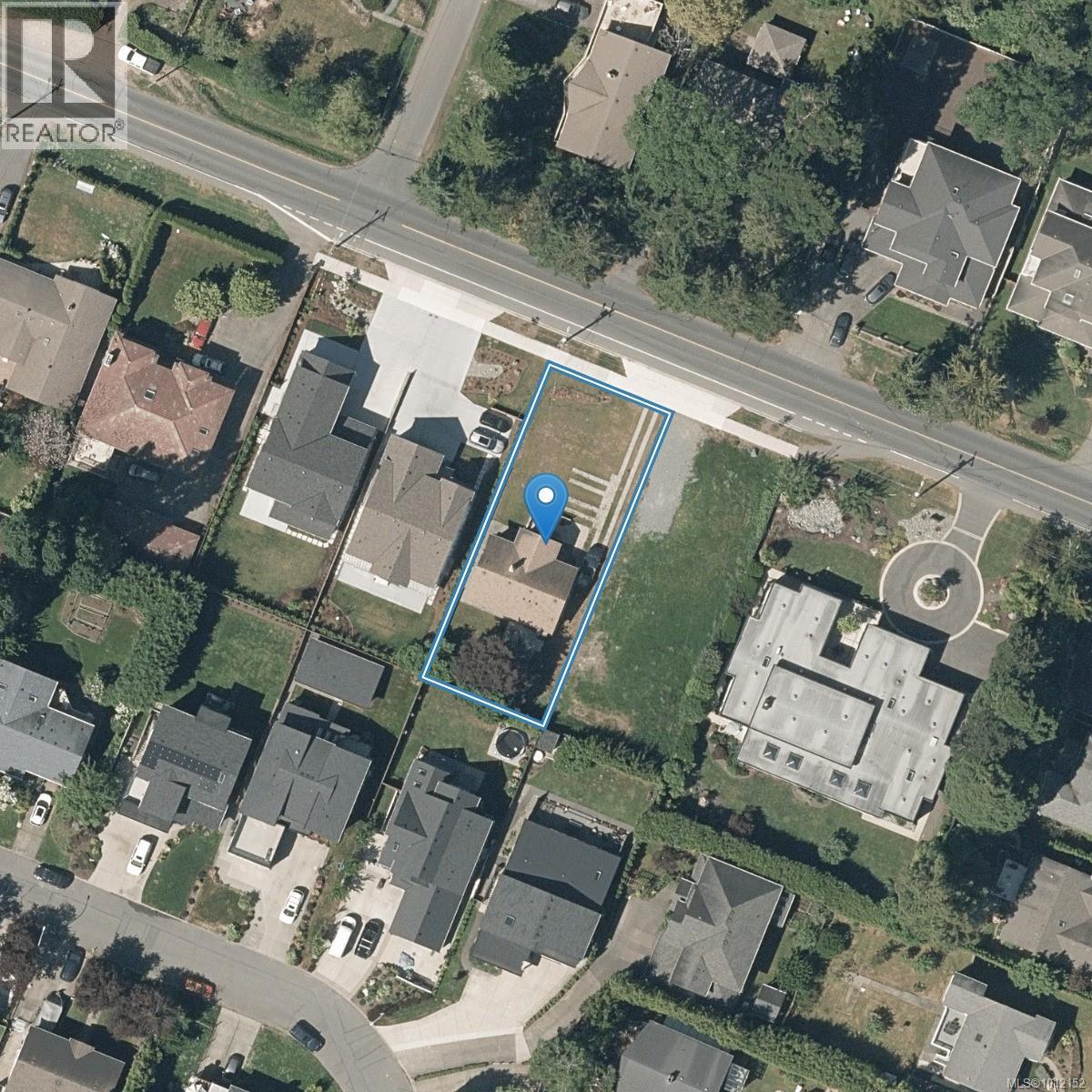 1555 Ash Rd, Saanich, British Columbia  V8N 2S9 - Photo 41 - 1012152