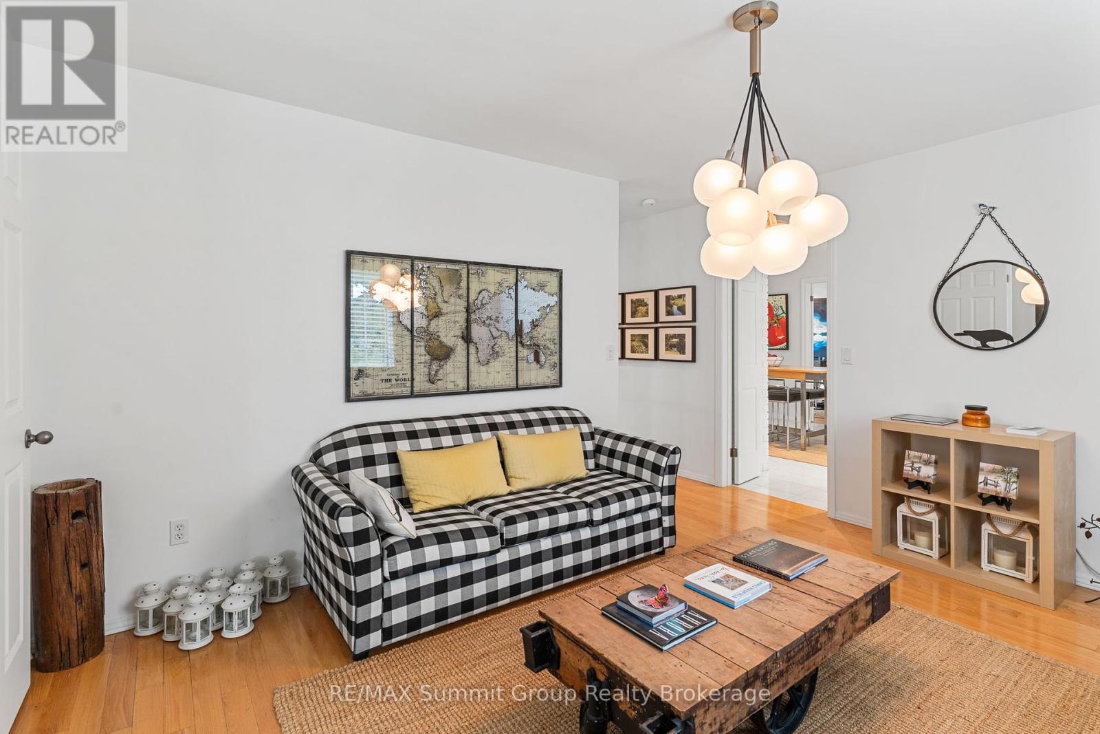 189 Stone Hill Road, West Grey, Ontario N0G 1R0 - Photo 11 - X12369125