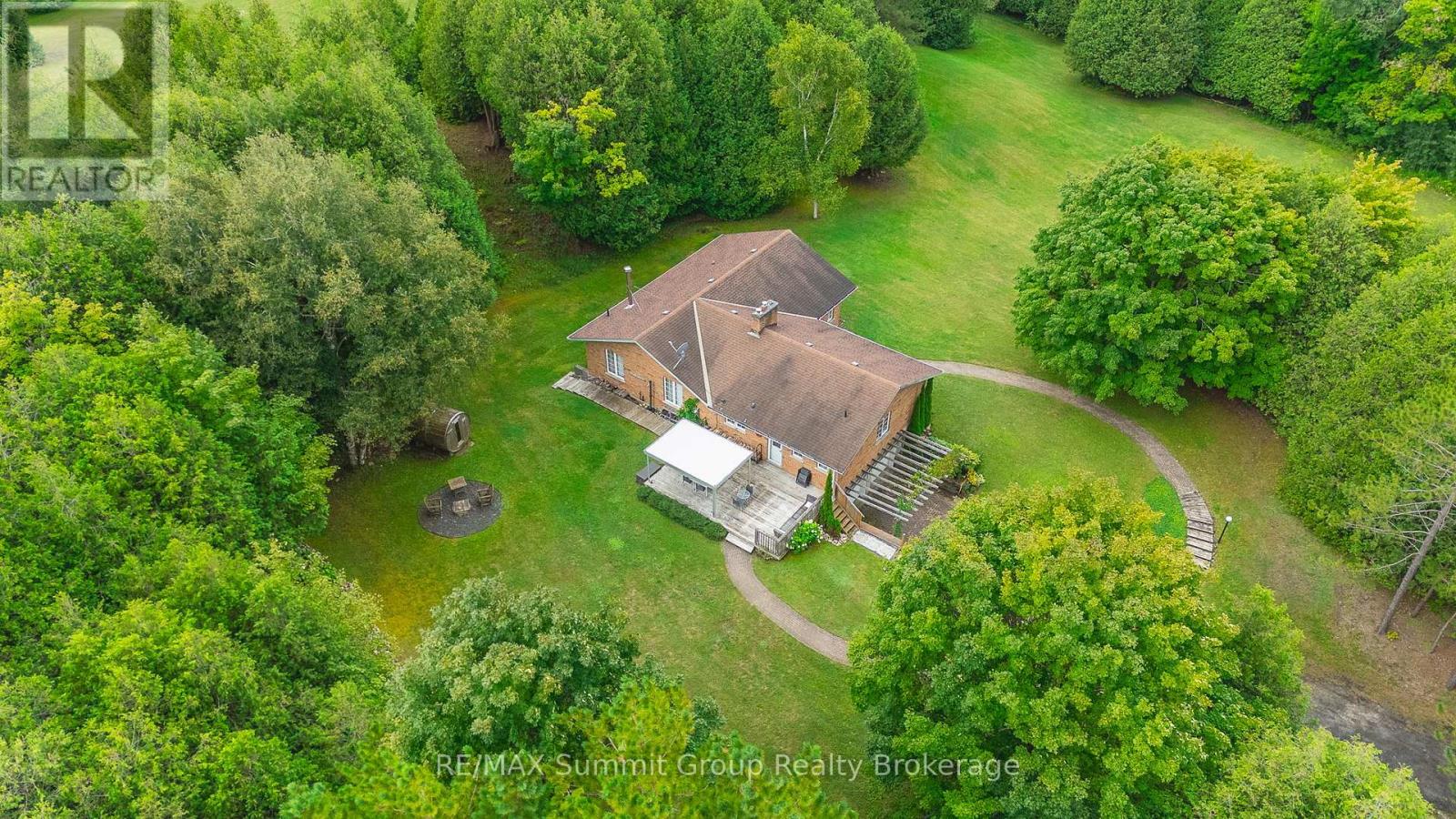 189 Stone Hill Road, West Grey, Ontario N0G 1R0 - Photo 47 - X12369125