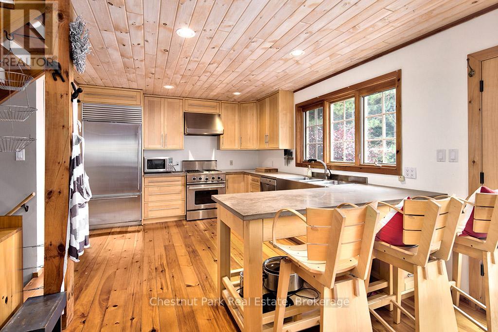360605 160 Road, Grey Highlands, Ontario  N0C 1H0 - Photo 7 - X12369164