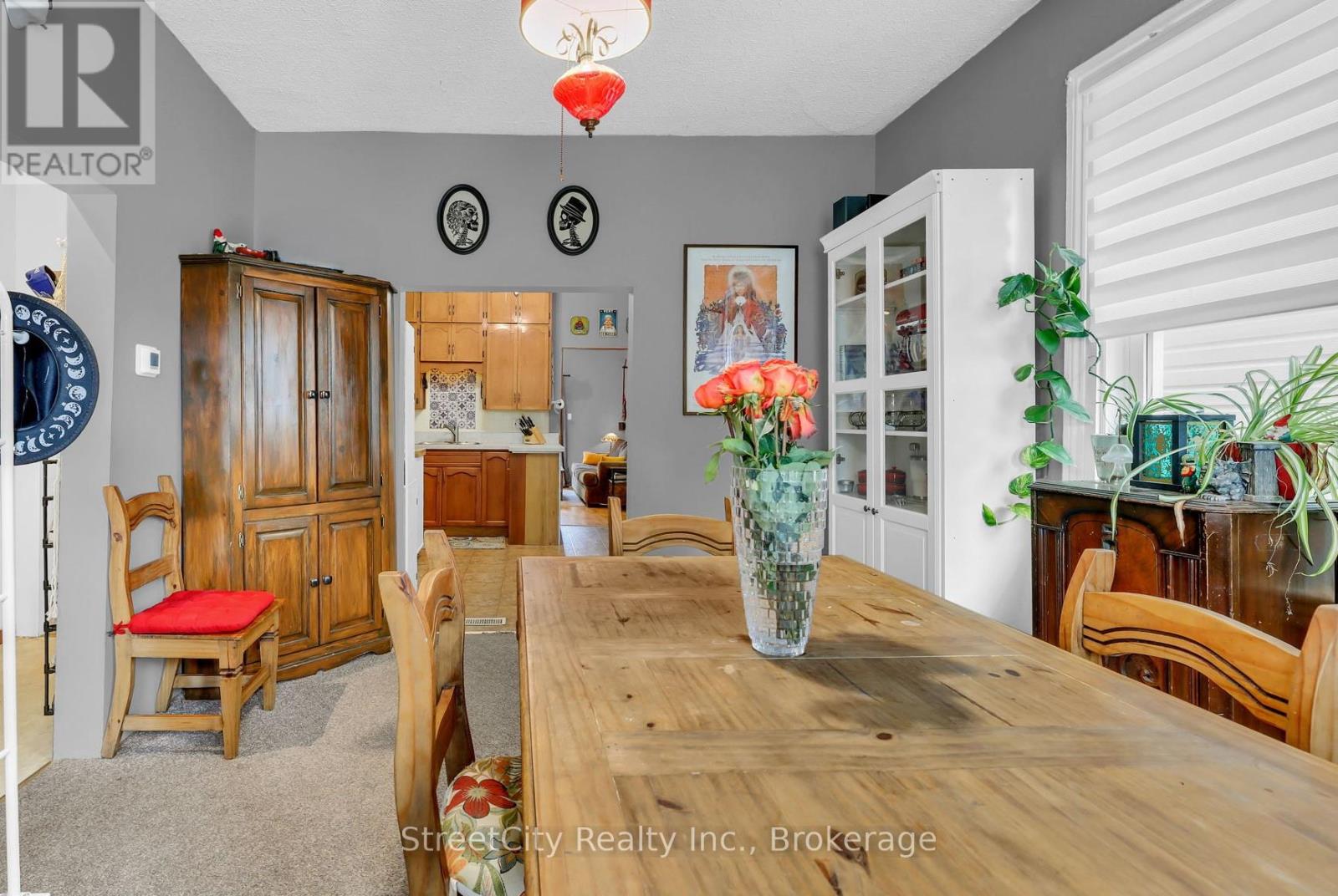 265 Front Street, Stratford, Ontario  N5A 4J1 - Photo 3 - X12369206