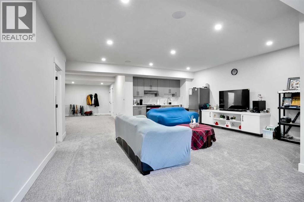 36 Waterford Terrace, Chestermere, Alberta  T1X 2P6 - Photo 40 - A2245664