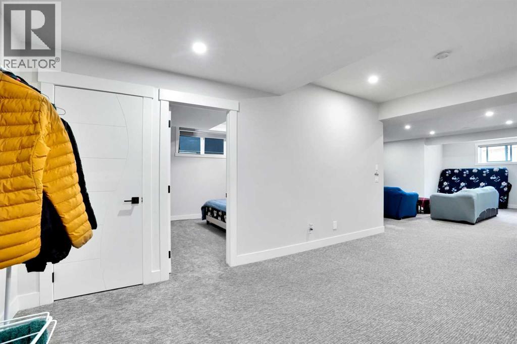 36 Waterford Terrace, Chestermere, Alberta  T1X 2P6 - Photo 35 - A2245664