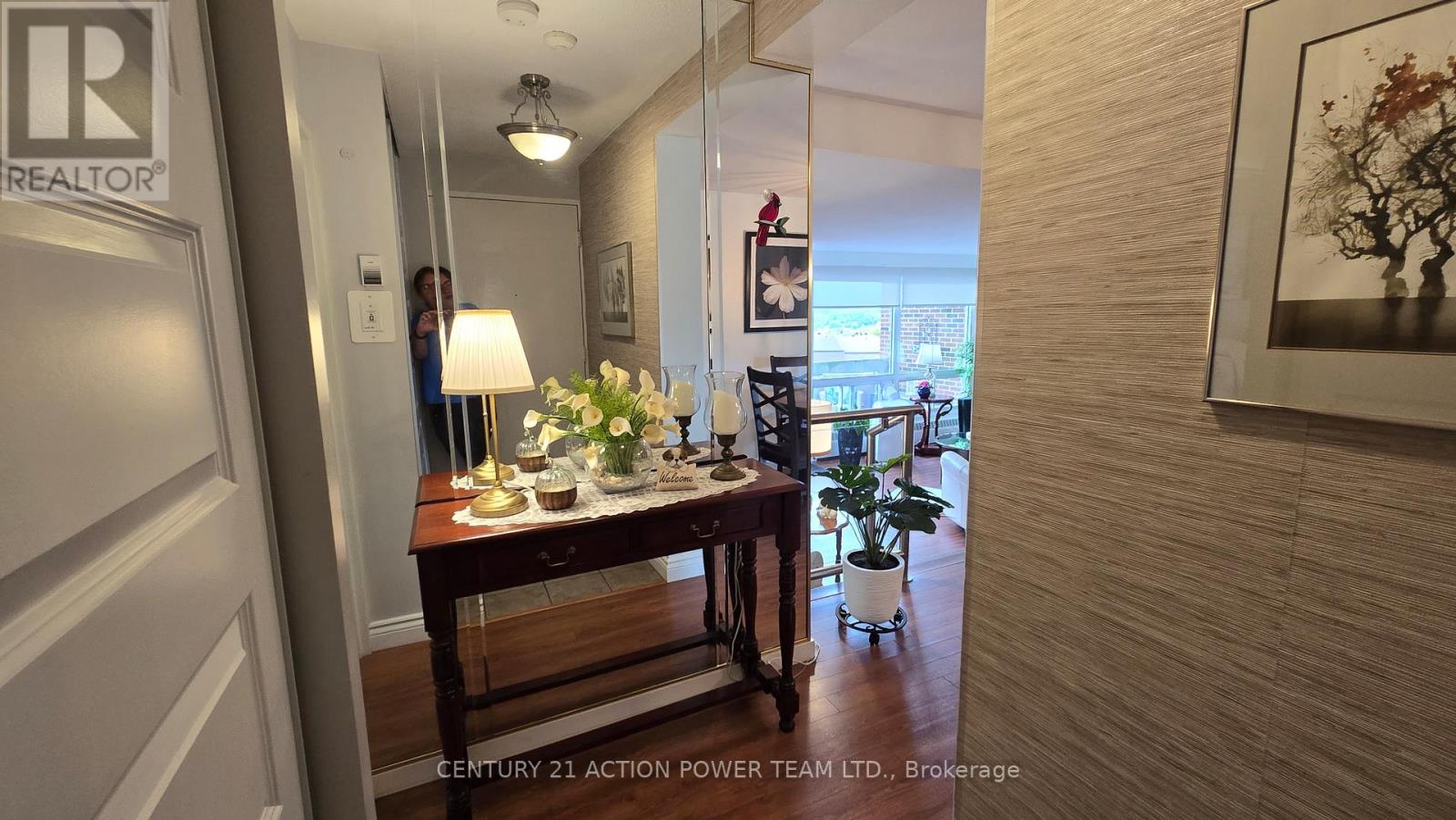 314 - 915 Elmsmere Road, Ottawa, Ontario  K1J 8H8 - Photo 6 - X12369210