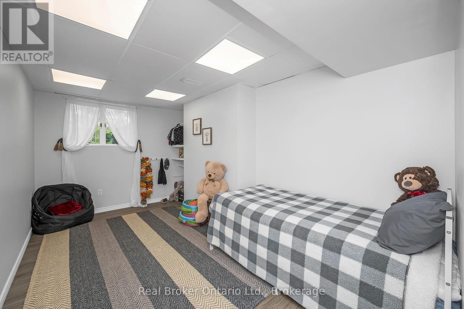 2859 Dominion Road, Fort Erie, Ontario  L0S 1N0 - Photo 35 - X12369139