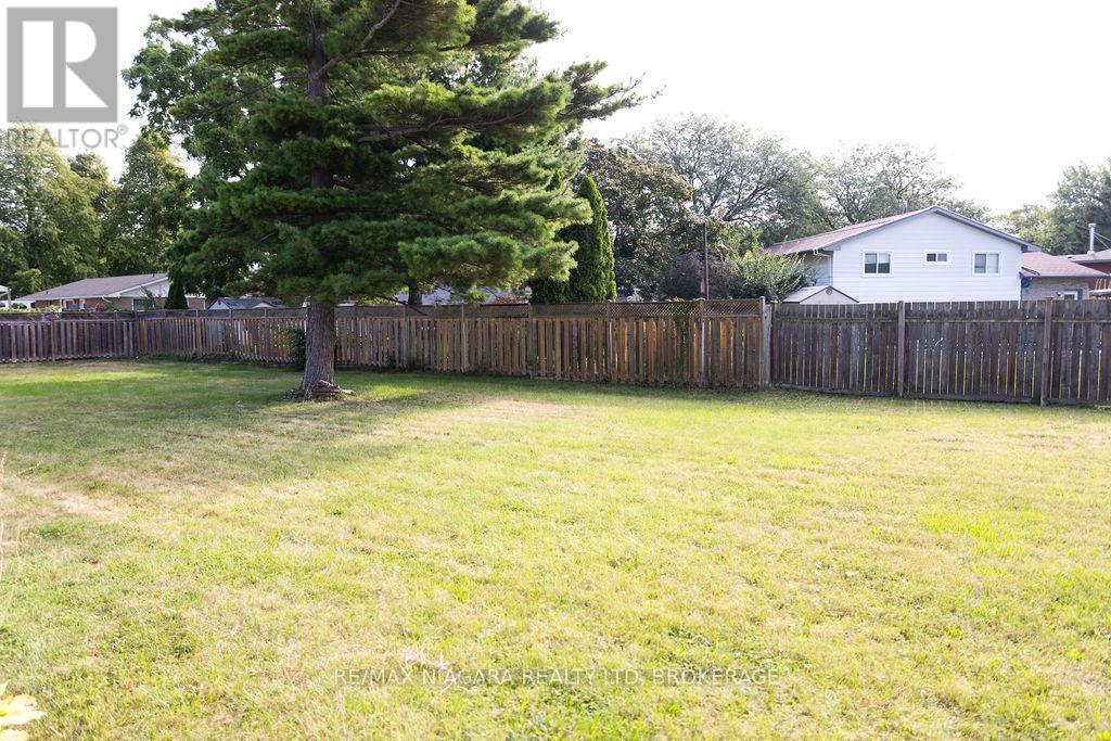544 Ontario Street, St. Catharines (Lakeport), Ontario  L2N 6J7 - Photo 11 - X12369150